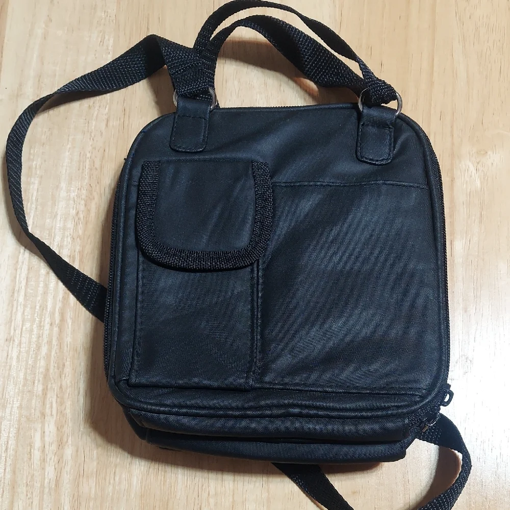 Urban Gear Black Nylon Crossbody Travel Bag - NWOT 7